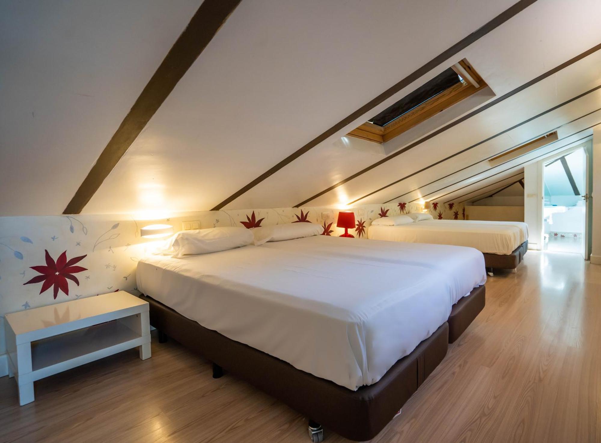 Double Room two Extra Beds